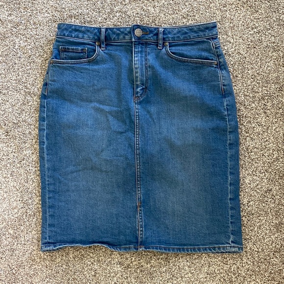 LOFT Dresses & Skirts - Loft denim skirt